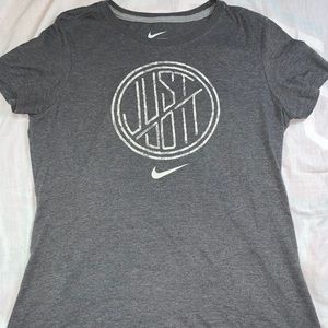 Nike Tshirt